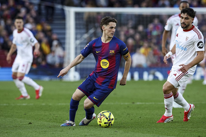 加维复出迎战马竞 拉玛西亚新星或成巴萨欧冠关