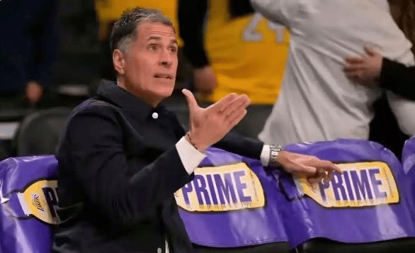 湖人弃用潜力新星克内克特引争议，交易窗口期