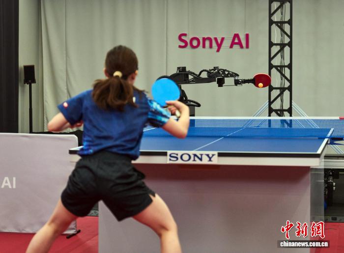 索尼AI乒乓球机器人Ace击败精英选手展现技术突破